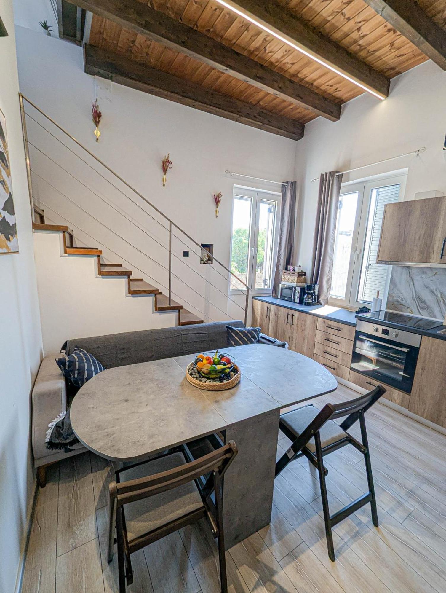 Ionian Pearl Apartments And Suites Corfu  Екстер'єр фото